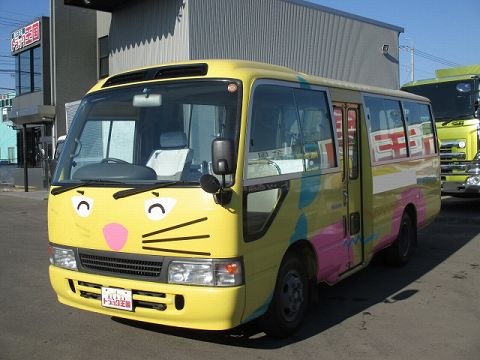 53330